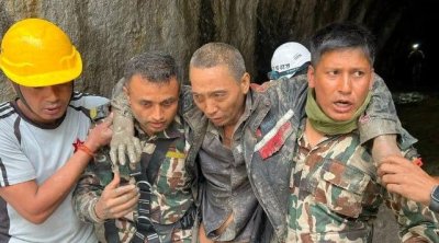 Nepalda dəhşətli daşqından 10 gün sonra bir nəfər sağ tapıldı - FOTO
