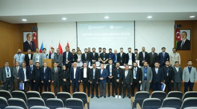 Xaricdə yaşayan azərbaycanlı din xadimləri İlahiyyat İnstitutunda &ndash; FOTO