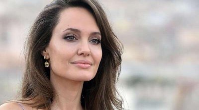 Ancelina Coli Xarkova getdi - FOTO