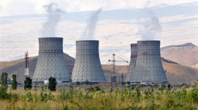 Rusiya Ermənistanda yeni atom stansiyası tikəcək?