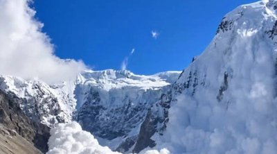 Xilasedicilər 17 alpinistin meyitini tapdı