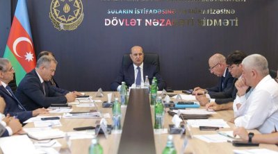 Rafiq Aslanov Dövlət Xidmətində iclas keçirdi - FOTO