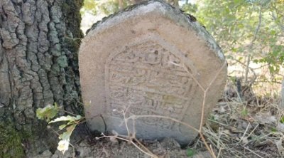 Azərbaycanda 1200 yaşı olan qəbiristanlığı dağıtdılar - VİDEO