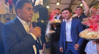 Zabit Nəbizadə oğluna ikinci dəfə toy etdi &ndash; VİDEO