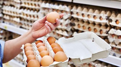 Yumurta alarkən heç kim bu detala fikir vermir: Zəhərləyir