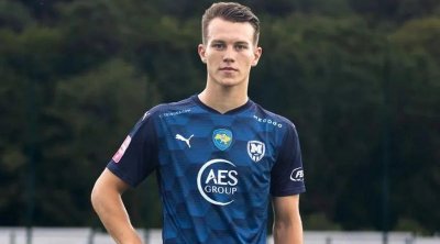 Ukraynadan qaçan futbolçu Rusiya klubuna keçdi