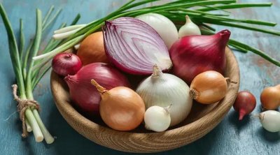 Ağ ya da qırmızı deyilmiş: Ən sağlam soğan məlum oldu