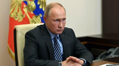 Putin canlı yayımda: &ldquo;Bu pulla yoldaşına hədiyyə alarsan&rdquo;