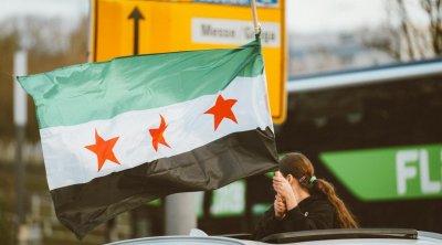 Bəşər Əsəd dövründə xidmət etmiş general həbs edildi