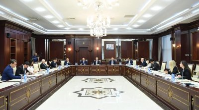 Milli Məclisin İnsan hüquqları komitəsində payız sessiyasının ilk iclası keçirildi &ndash; FOTO