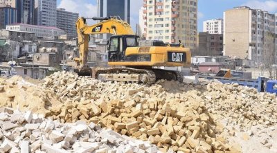 Bakının bu ərazisində 52 qəzalı bina söküləcək: Kompensasiya məbləği açıqlandı
