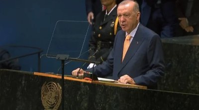 Ərdoğanın çıxışına dözməyib zalı tərk etdilər - VİDEO