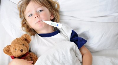 Pediatr uşaqların immun sistemi üçün vacib qidaları AÇIQLADI