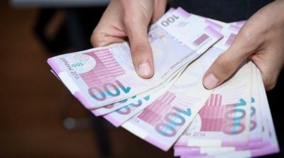 Azərbaycanda bu şəxslər məzuniyyətə çıxanda əlavə pul alacaqlar