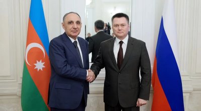Kamran Əliyev Rusiya Ali Məhkəməsinin sədrinə medal TƏQDİM ETDİ - FOTO