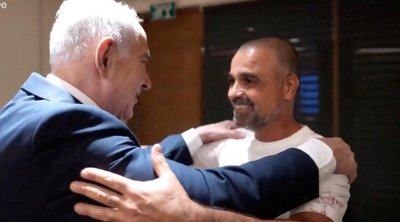 "Flydubai" reysində sərnişinləri xilas edən şəxs santexnik imiş - Netanyahu ilə SƏMİMİ SÖHBƏT - FOTO/VİDEO