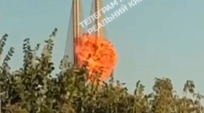 Kiyev körpüsü yenə vuruldu - VİDEO