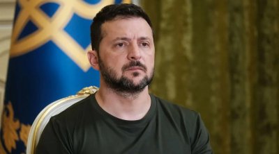 Zelenski: Rusiyanın təxminən 700 ballistik raketi var