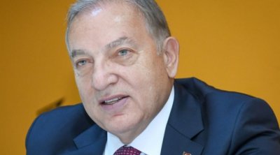 &ldquo;Hamı ağlını başına yığsın, kimə xidmət edirsiniz?&rdquo; - FOTO
