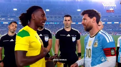 "Neftçi"nin futbolçusu Messi ilə birlikdə tarixə düşdü &ndash; FOTO/VİDEO