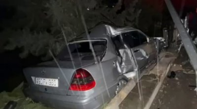 Ötmə qaydasını pozan sürücü azyaşlı bacısının ölümünə səbəb oldu - ANBAAN VİDEO