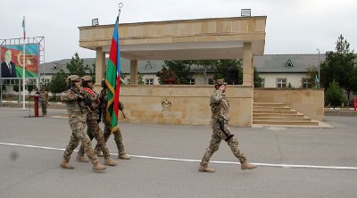 Hərbi vəzifəlilərlə təlim toplanışı başladı &ndash; FOTO