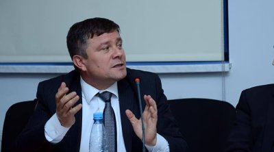 Şölət Zeynalov: &ldquo;Xaricdən gələn ideoloji risklərə qarşı dayanıqlı olmalıyıq&rdquo;