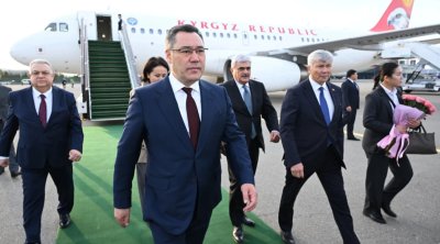 Sadır Japarov Bakıya GƏLDİ - FOTO