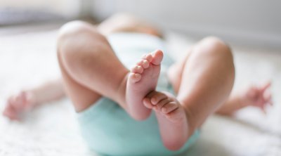 Ölkəmizdə bir ildə 12 minə yaxın nikahdankənar uşaq DOĞULUB