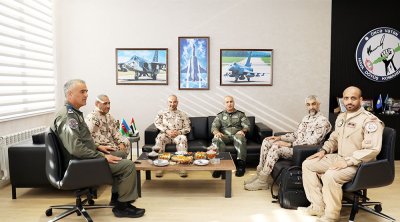 Azərbaycan və BƏƏ arasında hərbi əməkdaşlıq müzakirə edildi - FOTO