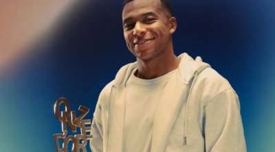 Mbappe karyerasında ilkə İMZA ATDI
