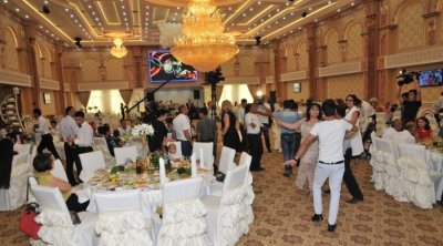 Azərbaycanda toylarla bağlı yeni vəziyyət &ndash; Yeməklər yığışdırıldı&hellip;