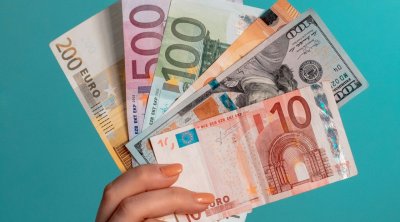 Avro və rubl ucuzlaşdı, dollar isə... &ndash; YENİ MƏZƏNNƏ