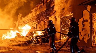Rusiya Xarkova zərbə endirdi: 5 yaralı var &ndash; FOTO
