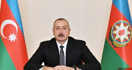 İlham Əliyev ümummilli liderin anım günü ilə bağlı paylaşım edib - FOTO