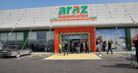 “4 manat ödə, 750 manat qazan” FIRILDAĞI - “Araz” supermarketlər şəbəkəsi adından DƏLƏDUZLUQ – FOTO