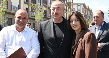 Şəhid qızının kövrək ÇIXIŞI: “Atamın şəhid olduğu torpağa Sizin sayənizdə ayaq basıram” - VİDEO