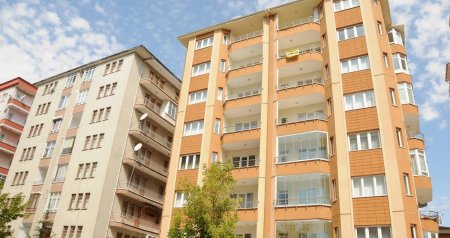 Birinci yarımildə Azərbaycanda tikilən evlərin SAYI