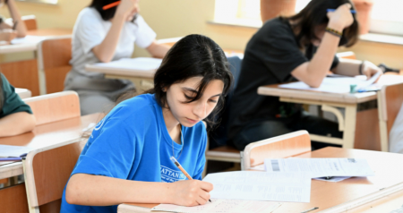 Ödənişli əsaslarla universitetə qəbul olanların NƏZƏRİNƏ: 28 avqust - 8 sentyabrda...