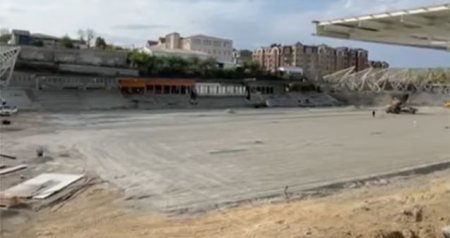 Xankəndi stadionu yenidən belə qurulur - VİDEO