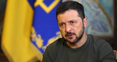 Zelenski: “Putinlə Moskvadan savayı hər yerdə görüşməyə hazıram”