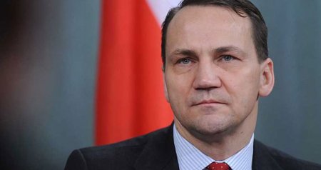 “Yalvarıram, Rusiya və Belarusa getməyin” - Polşanın XİN başçısı