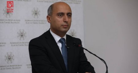 Nazir məzunların uğursuz nəticələrinə görə hansı universitetləri HƏDƏF ALDI?