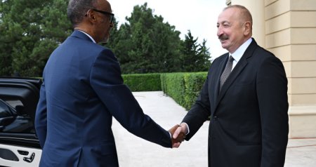Prezidentin sosial şəbəkə hesablarında Pol Kaqame ilə görüşdən VİDEOÇARX paylaşıldı