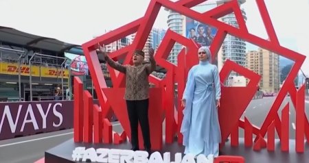 Alim Qasımov və Fərqanə Qasımova “Formula 1”də Azərbaycan himnini ifa etdilər - VİDEO