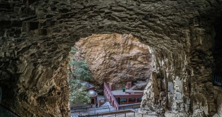 Ziyarətgah MÜZAKİRƏSİ – Quranda adı keçən Əshabi Kəhflə bağlı SİRLƏR açıldı
