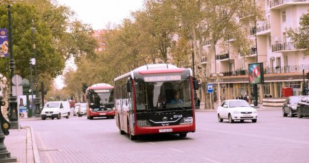 Gəncə sakinlərinə ŞAD XƏBƏR - Marşrut avtobusları yeniləndi - FOTO