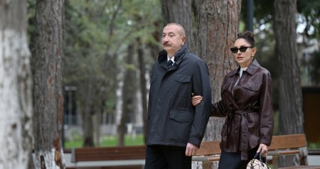 Prezident və birinci xanım Bakıda salınan yeni parkın açılışında – FOTO