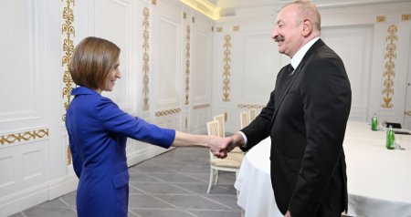 İlham Əliyev Maya Sandu ilə görüşdü – FOTO