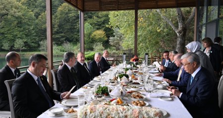 Qəbələdə TDT dövlət və hökumət başçılarının şərəfinə rəsmi nahar VERİLDİ - FOTO